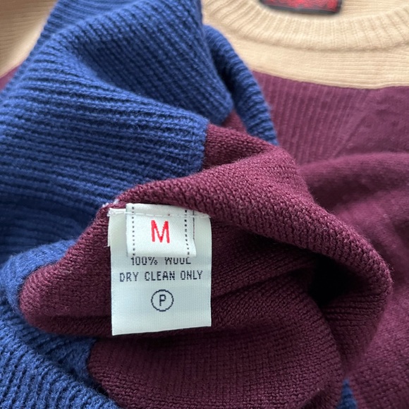 Evisu - sz M - blue, burgundy, tan - Picture 3 of 3